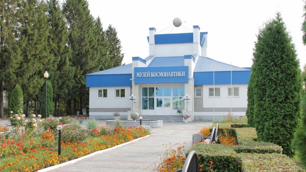 Мемориальный комплекс лётчика-космонавта СССР А. Г. Николаева