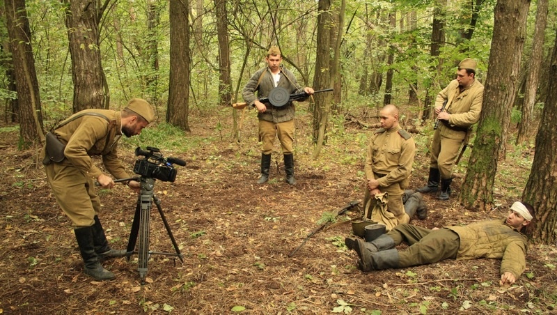     Кадры со съёмок фильма «Товарищ Леший, операция «Багратион» Фото: личный архив Сергея Масальского /