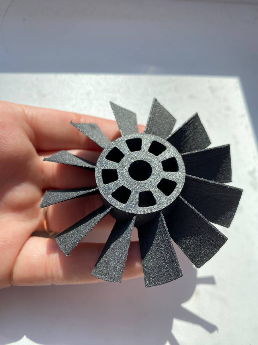 Крыльчатка (импеллер) материал PA6-CF