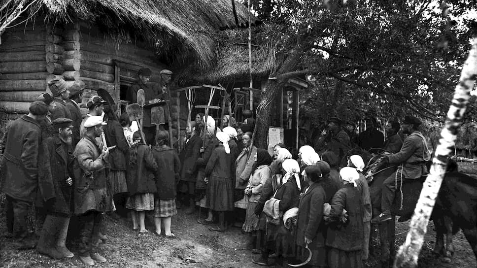 «Товарищи все боялись этого Прокова, начальника Политотдела, он сейчас же грозил арестом».📷Фото: РГАКФД / Росинформ / Коммерсантъ