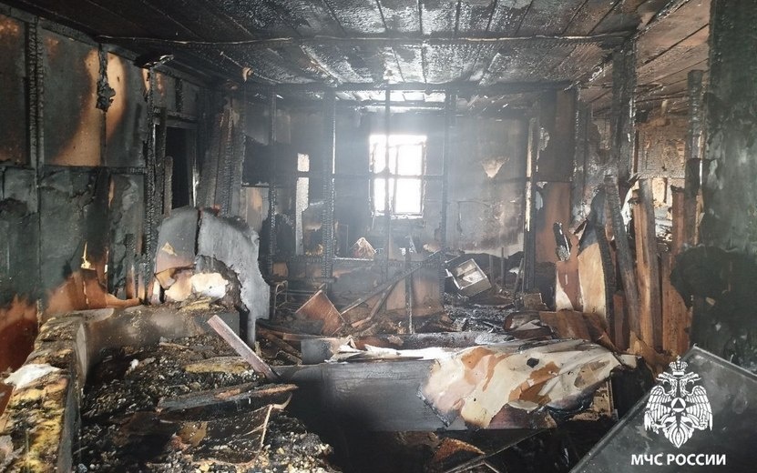    Дом сгорел в Удмуртии из-за оставленного на плите супа