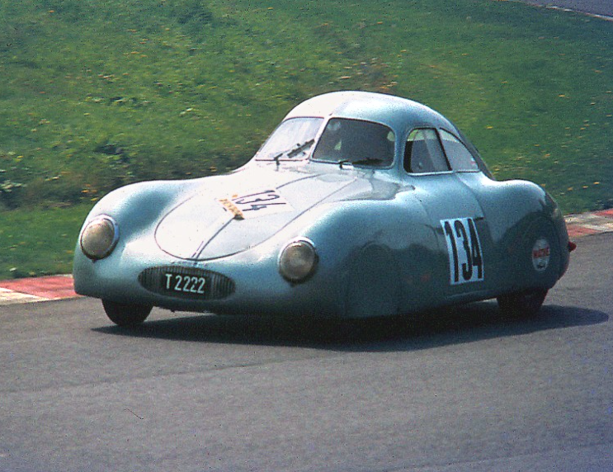 Porsche 64