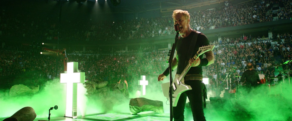 Концерт, конечно, убойный, но особые мурашки побежали от исполнения «Master Of Puppets»