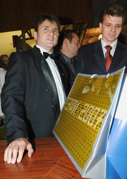 Кизяков и Бахметьев на церемонии награждения ТЭФИ-2007. Фото: ТАСС