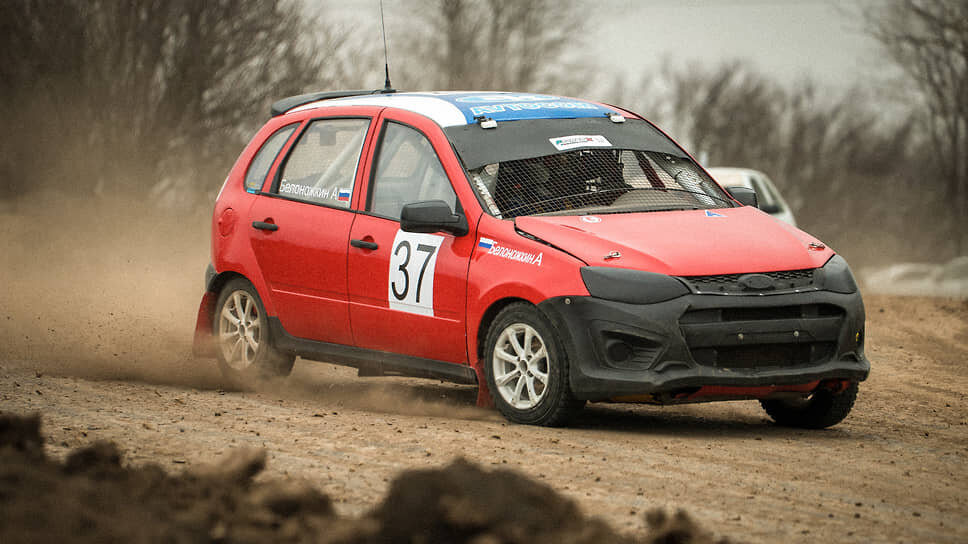 Сезон автосореванований открыли в Самбекском сельском поселении Неклиновского района.📷Фото: Федор Соколов