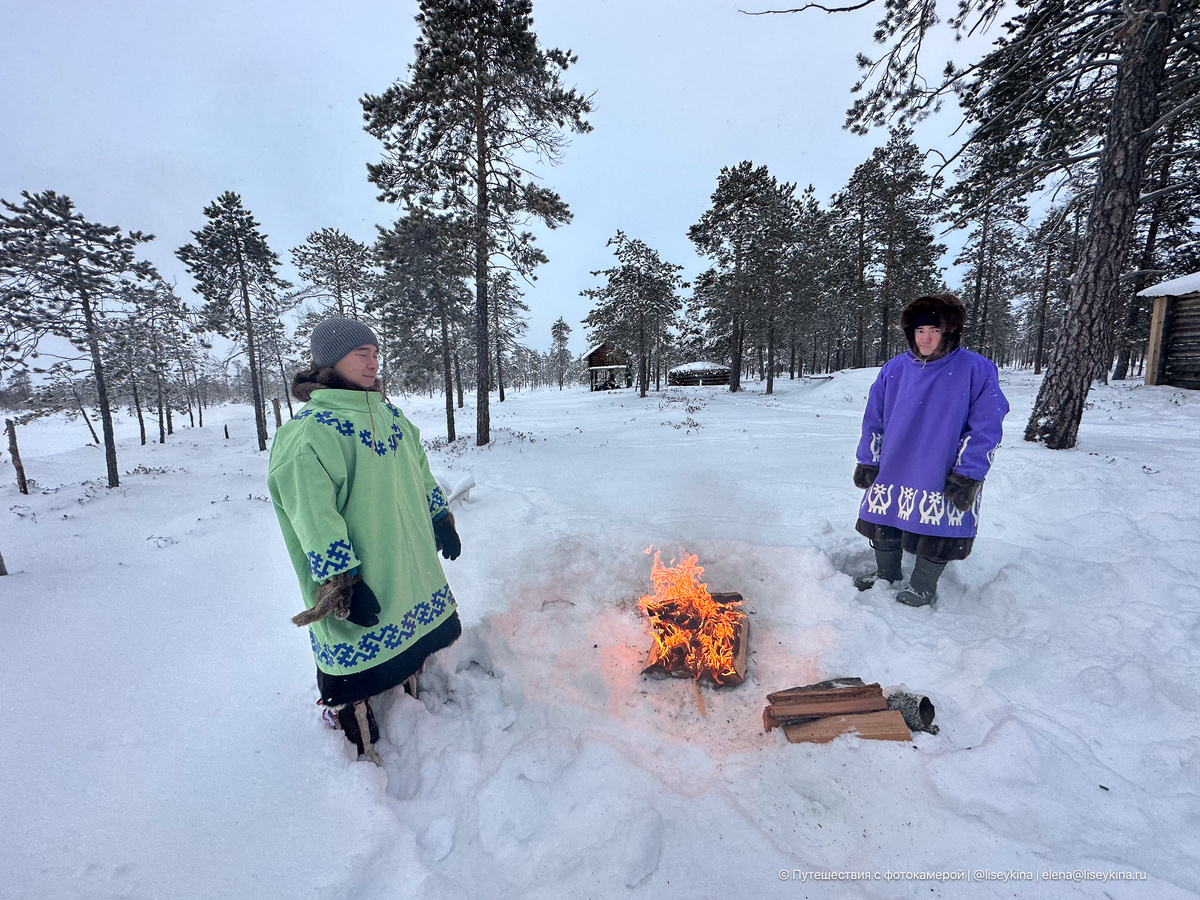 В стойбище лесных ханты