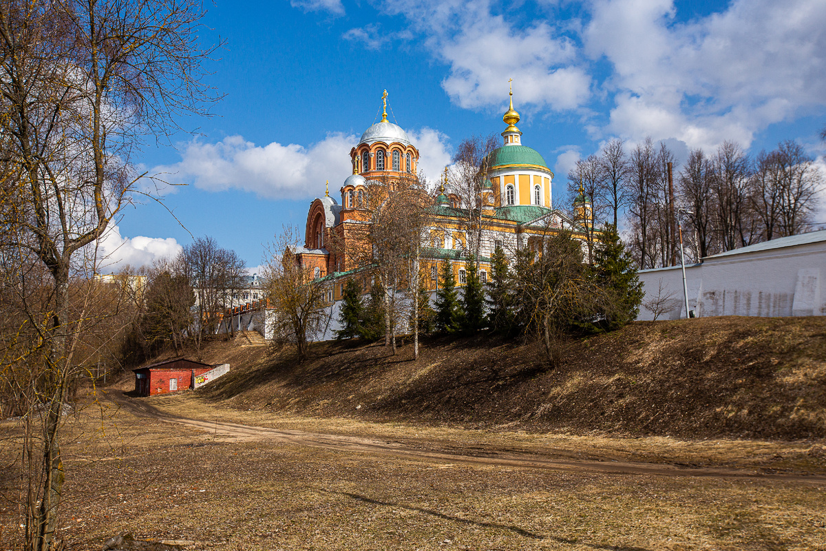Хотьков Покровский монастырь. Хотьково, Сергиево-Посадский городской округ. Московская область. Фото автора статьи