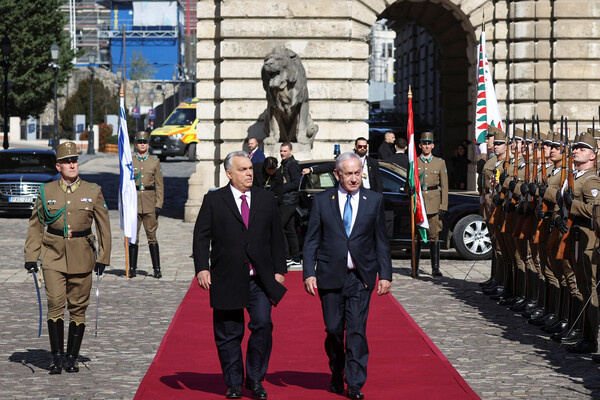 Премьер-министр Израиля Биньямин Нетаньяху и премьер-министр Венгрии Виктор Орбан во время встречи в Будапеште, 3 апреля 2025 года / Bernadett Szabo/Reuters 
