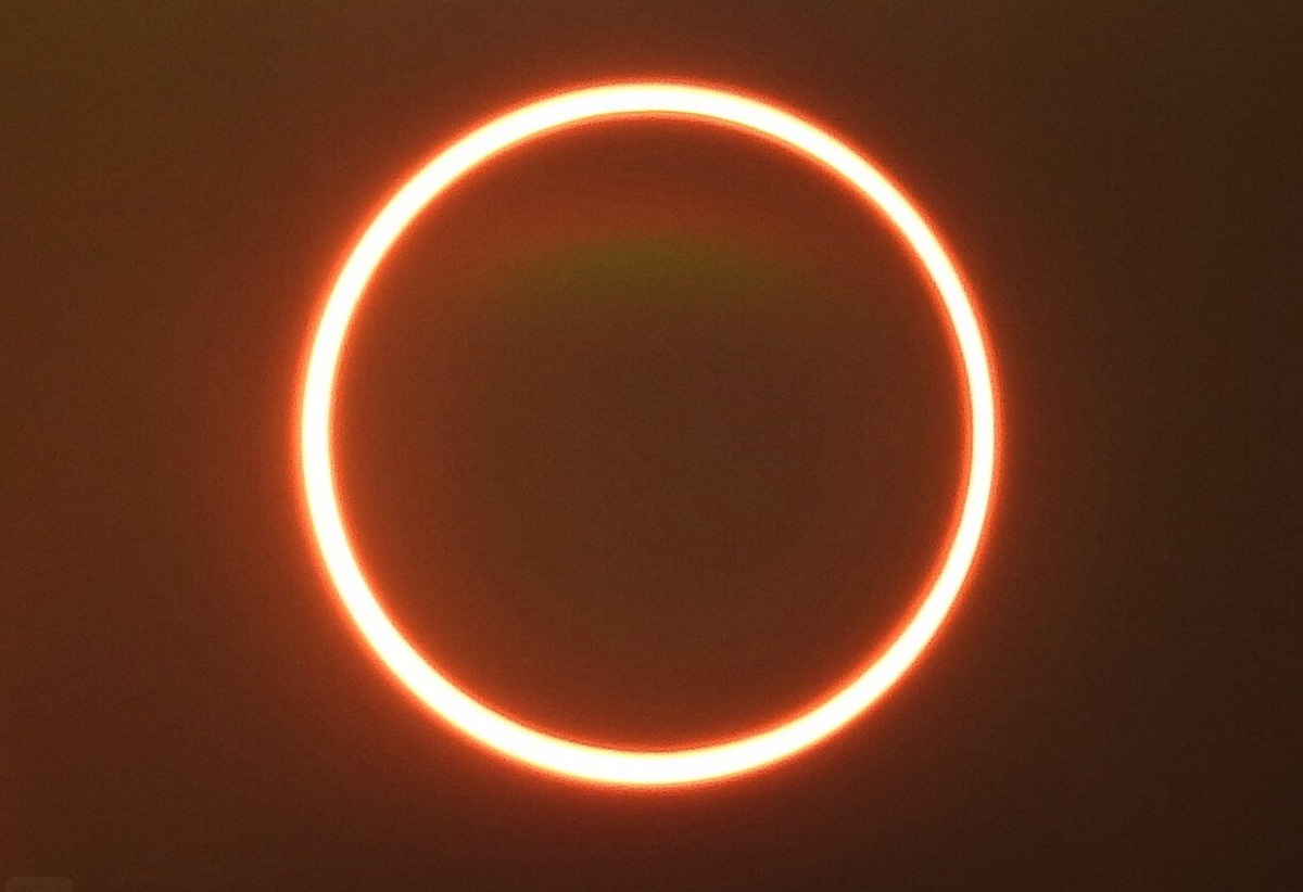    Полное солнечное затмение в 2019 году. Источник изображения: wikipedia.org