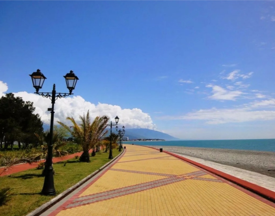 Набережная. 