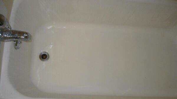    CC BY-SA 2.0 / noricum / Tub After
