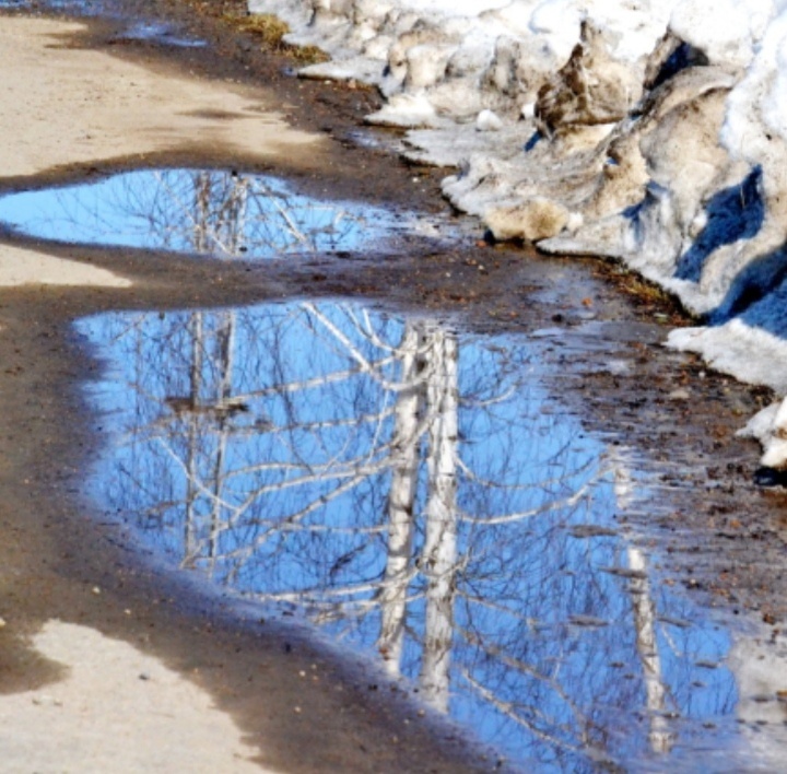 Вот такая с лужами