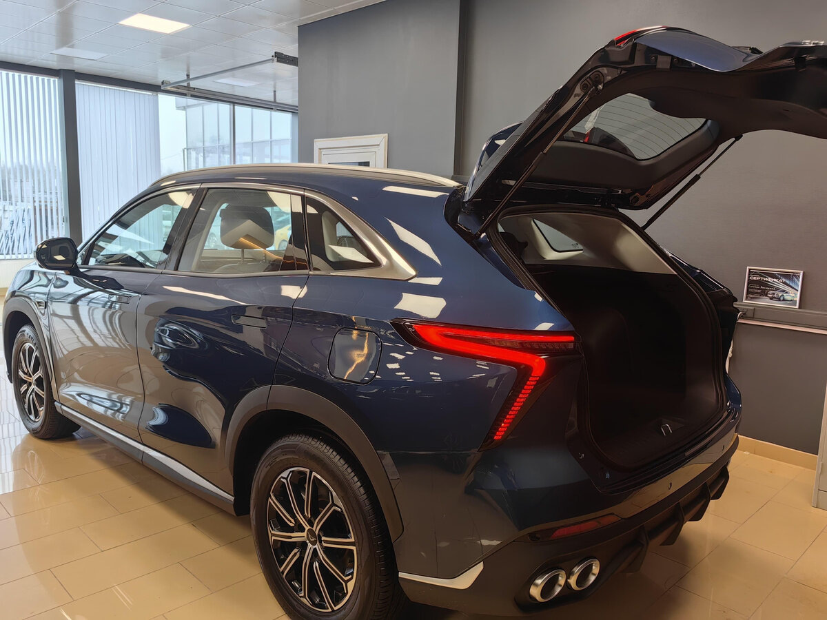 Новый кроссовер российского производства, за который не стыдно. Источник иллюстрации - auto.ru