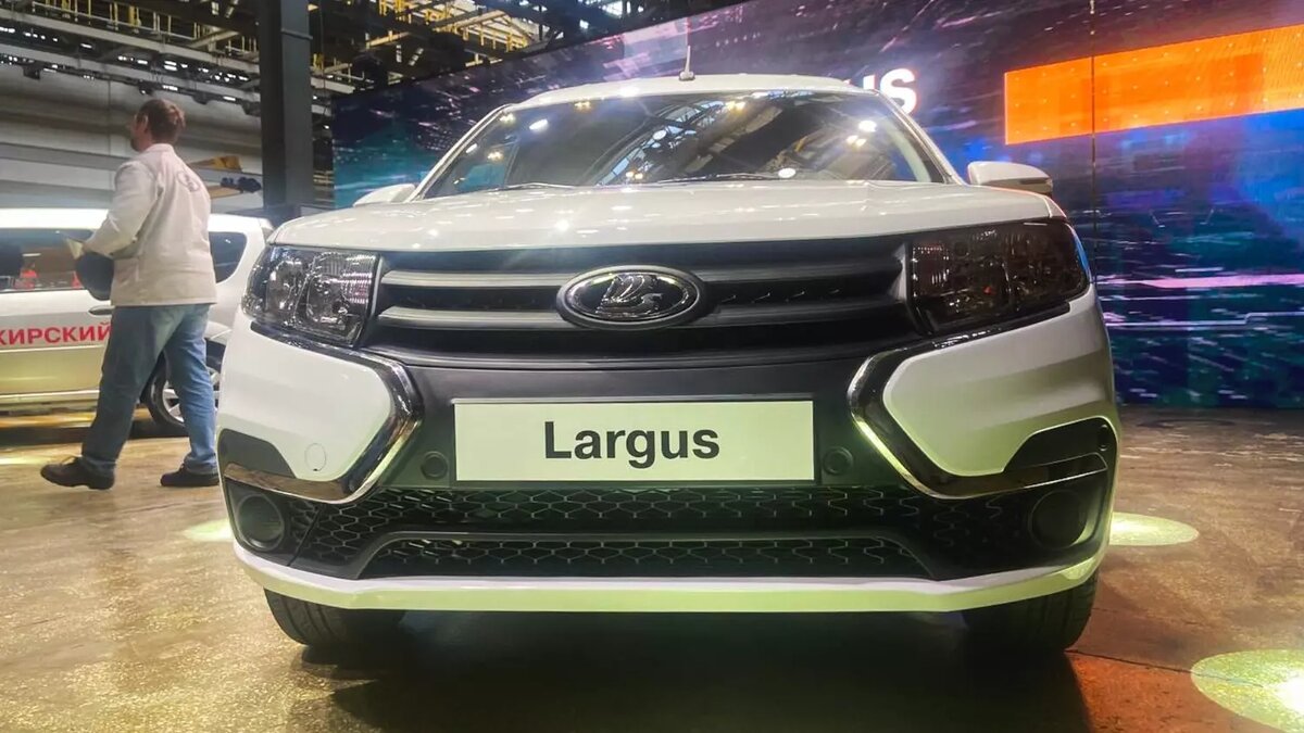 Цены на Lada Vesta и Lada Largus уже выше китайских аналогов. Фото: 1MI