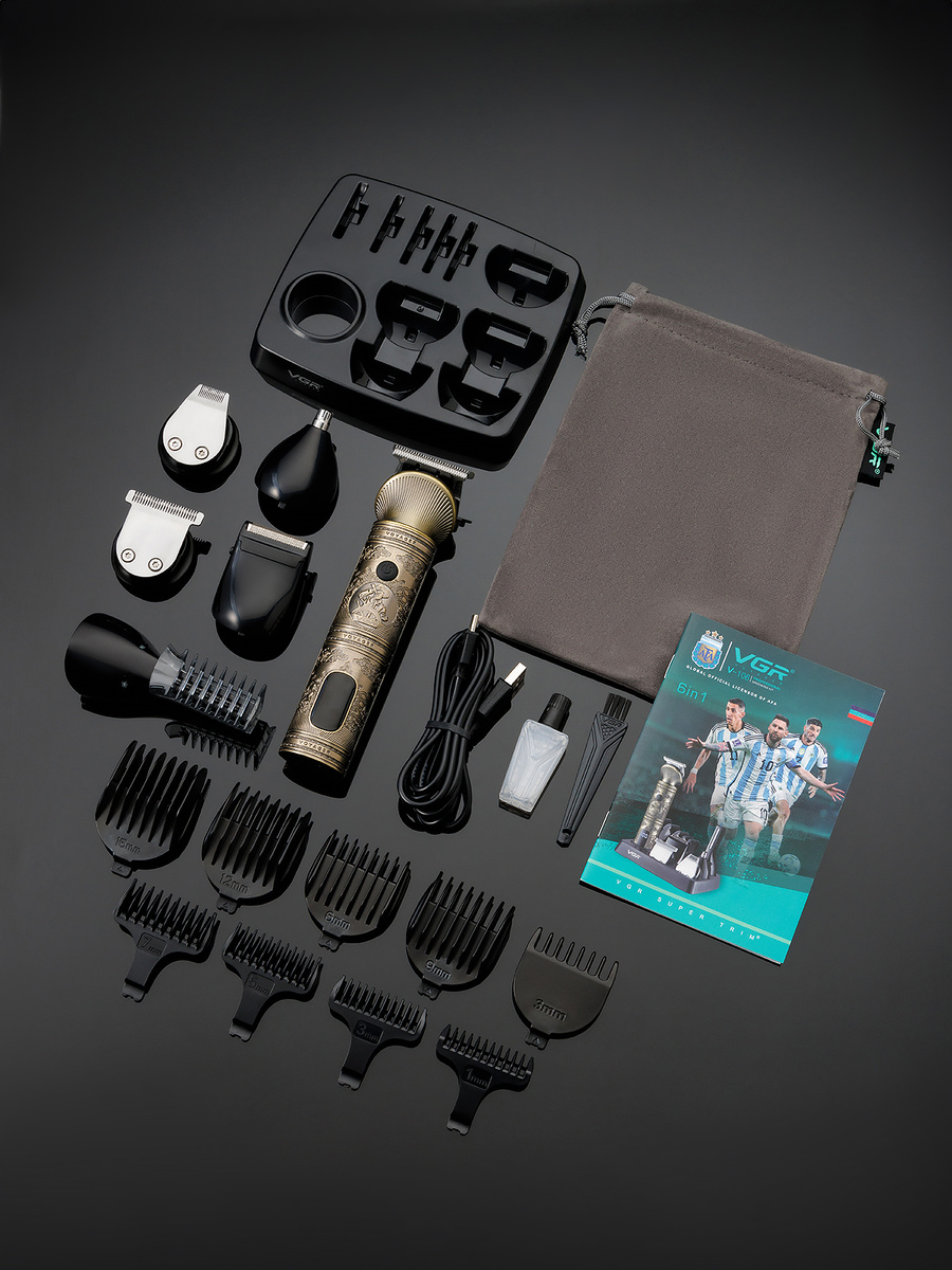 В комплекте в нашем магазине будет мешочек для хранения насадок, кабель зарядки, инструкция, весь набор насадок и удобная подставка, а так же щеточка для очистки и масло для ухода за лезвиями.