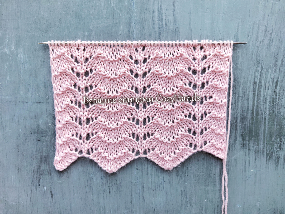 Очаровательный ажурный узор спицами