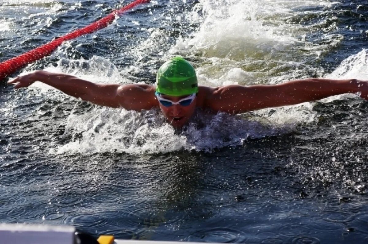    Температура воды в Семёновском озере была 0,7 градуса.