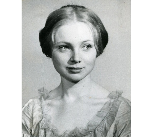 Марина Яковлева в юности. 