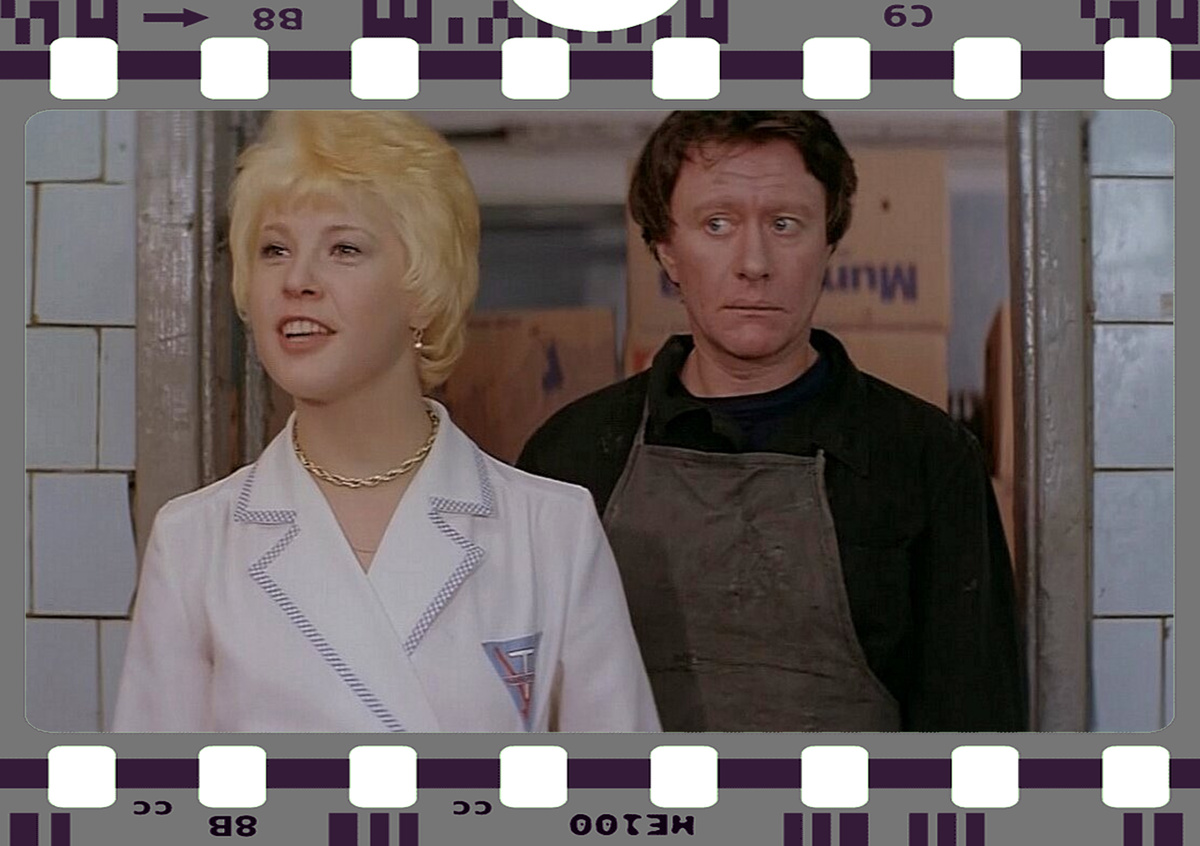 Источник изображения: кадр из фильма «Блондинка за углом». 