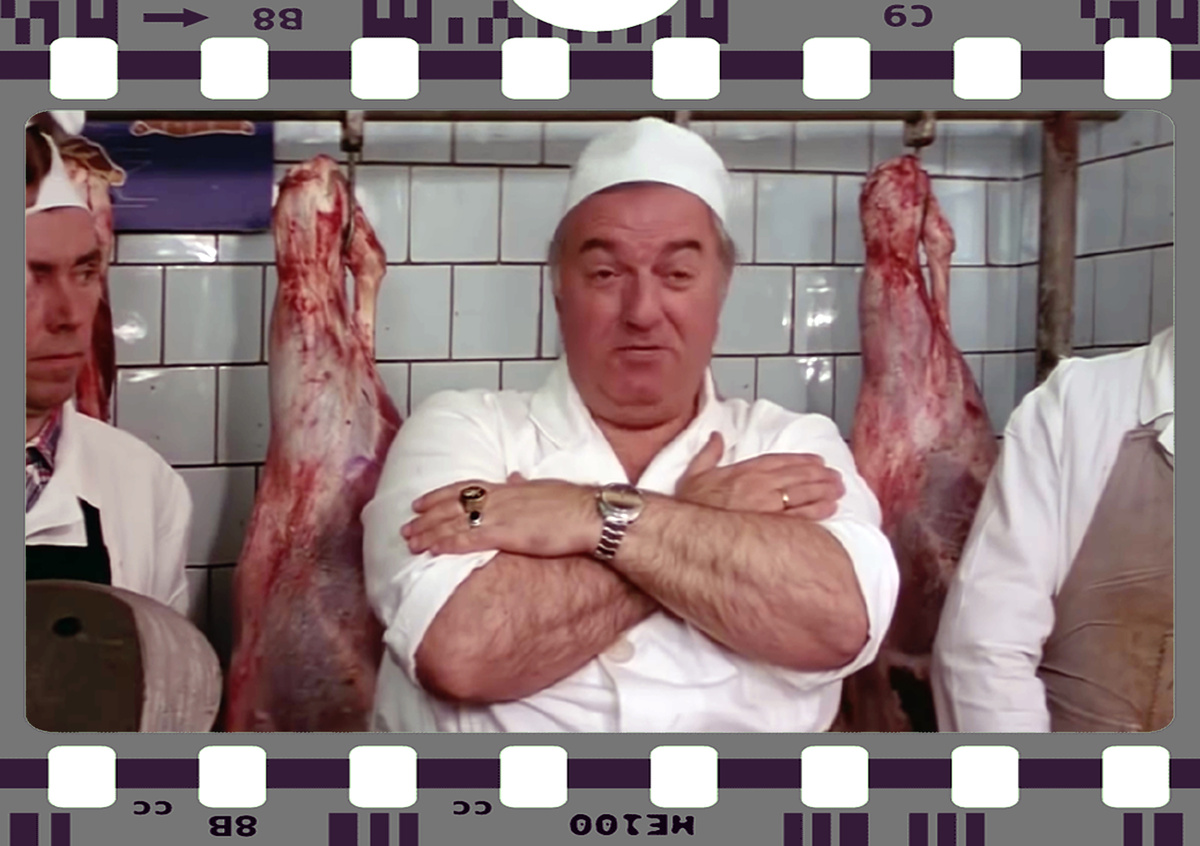 Источник изображения: кадр из фильма «Блондинка за углом». Баадур Цуладзе в роли Рашида Рашидовича.