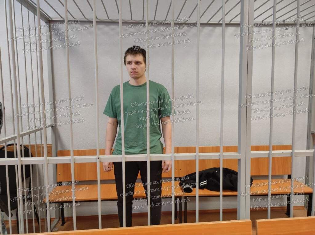 Девушка называет парня мамой. Девушка называет парня мамой