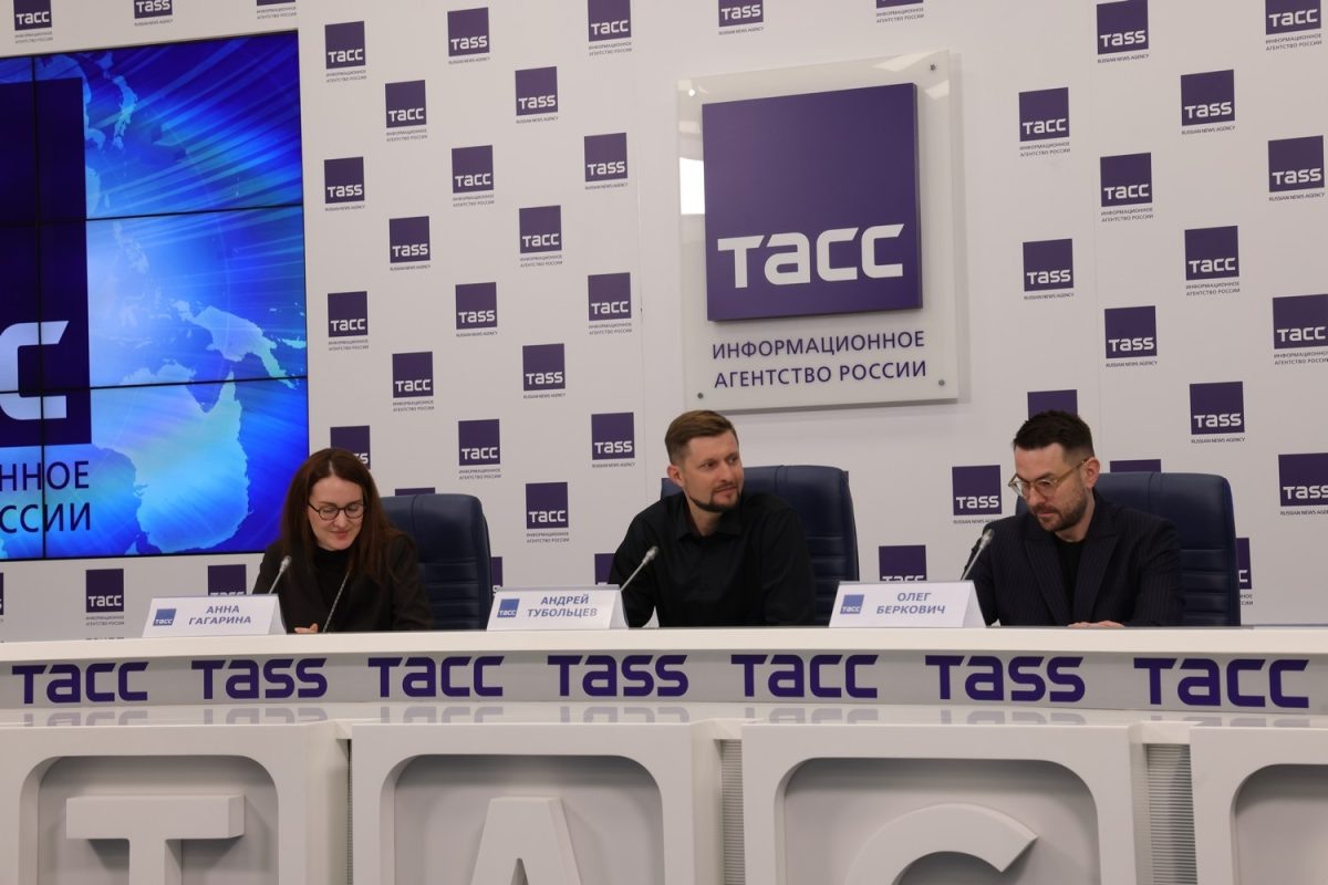    Более 25 медиахудожников и музыкантов из 11 стран примут участие в международного фестивале мультимедийного искусства INTERVALS