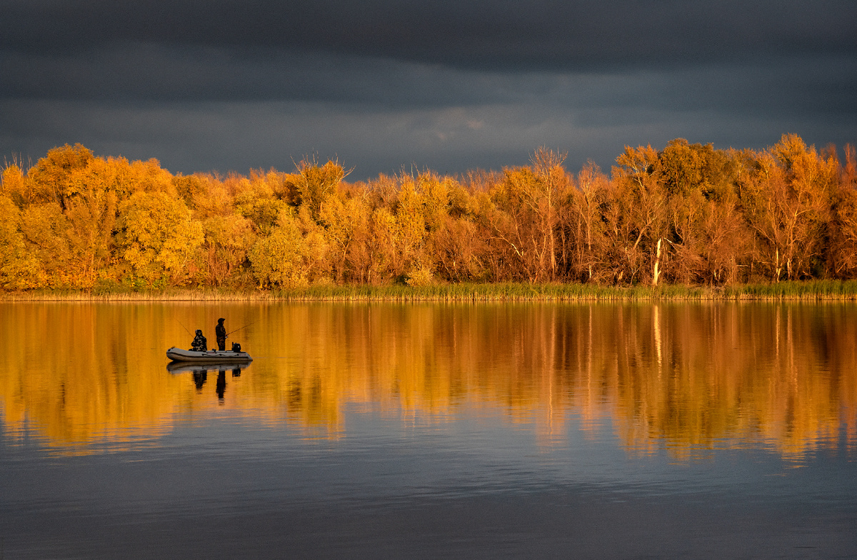 Полторы сотни верст от города -  и такая вот красота)