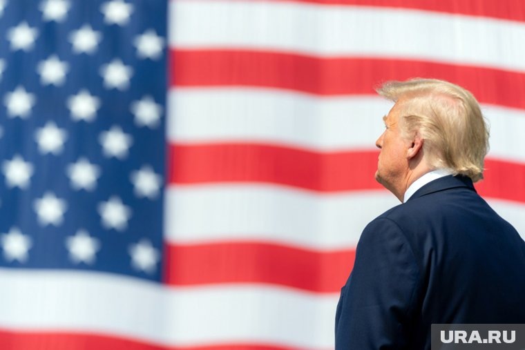 Трамп хочет сделать правила западной торговли более выгодными для США, считает Мезюхо
Фото: Official White House / Shealah Craighead