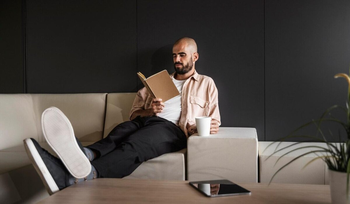     Современный мужской интерьер: функциональность и стиль в каждом элементе