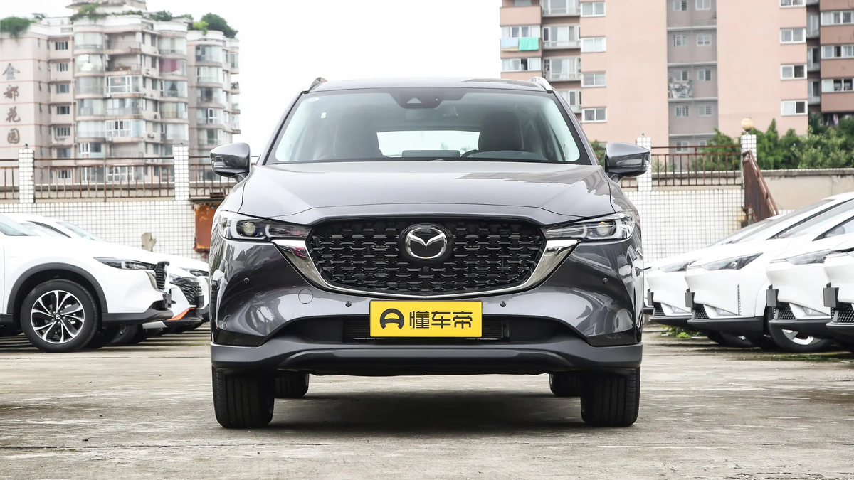 Новая CX-5 2024 года выпуска, вид спереди