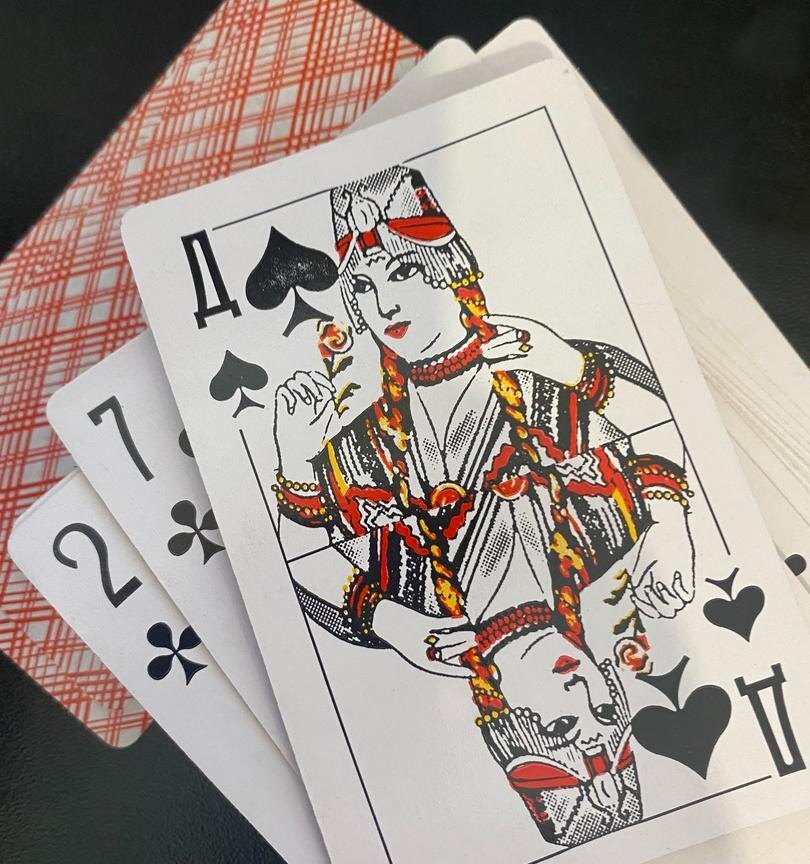 Карты на дне колоды