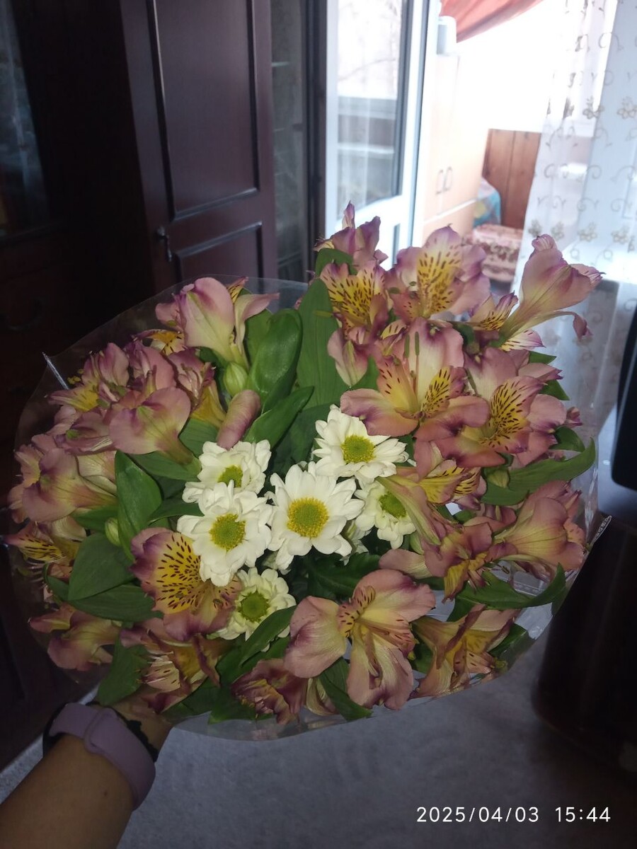 Цветы в день рождения - это прекрасно!