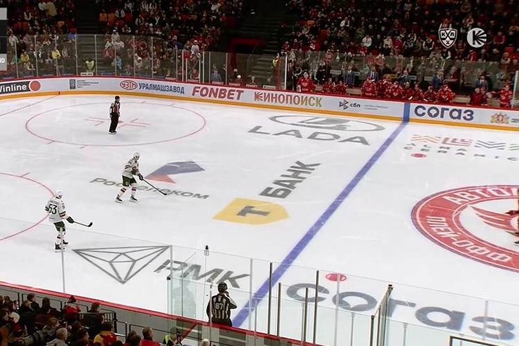    Скриншот из официальной трансляции на сайте КХЛ