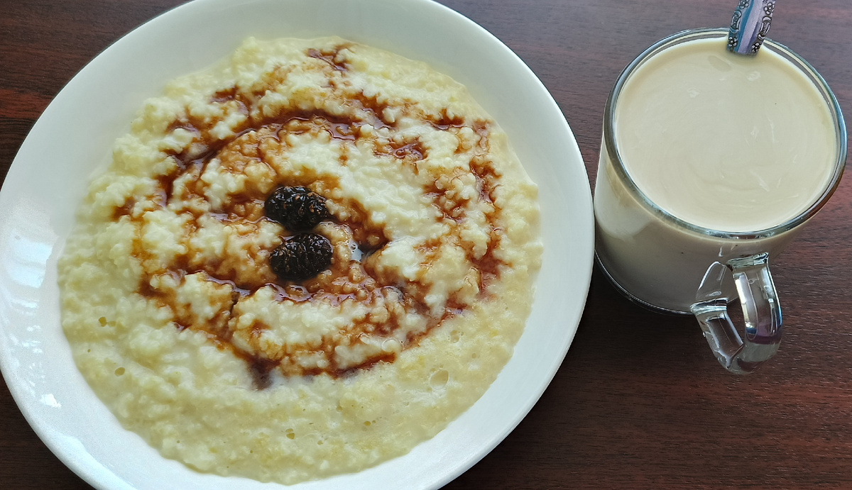 Только каша и цикорий со сливками на завтрак. 