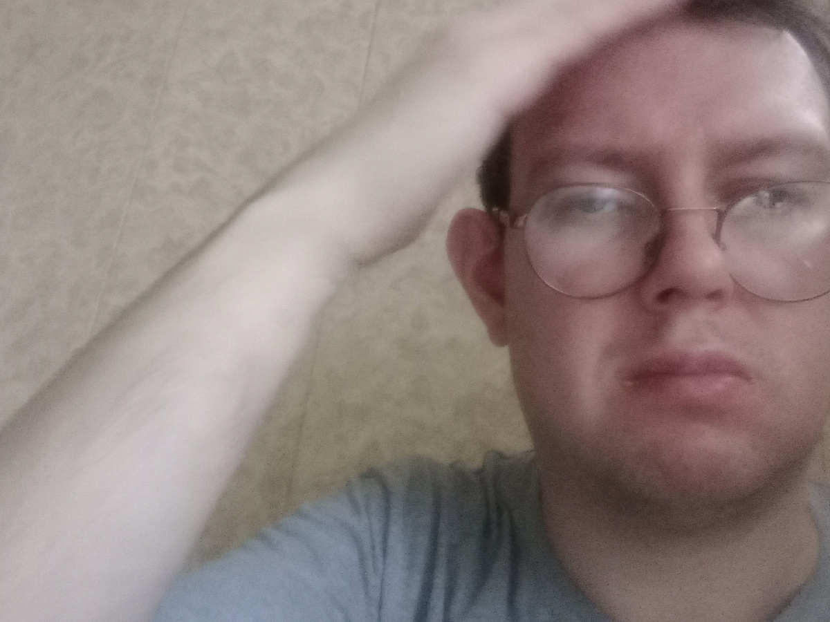 Автор думает как монетизировать контент