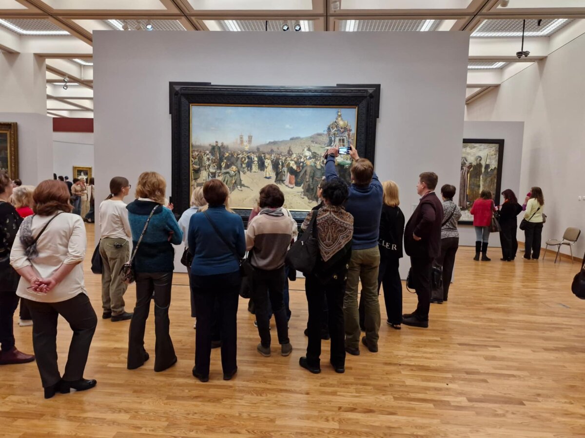 Крестный ход в Курской губернии, И.Репин (1883)