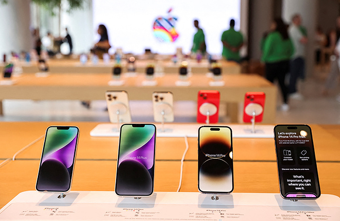    REUTERS/Francis Mascarenhas