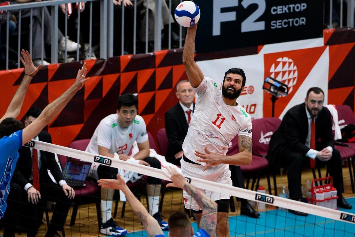    Мохамед аль Хачдади в атаке