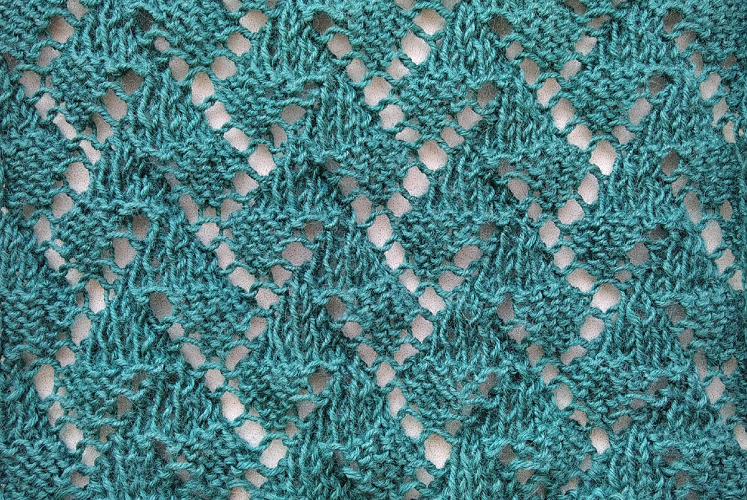 Изнаночная сторона узора