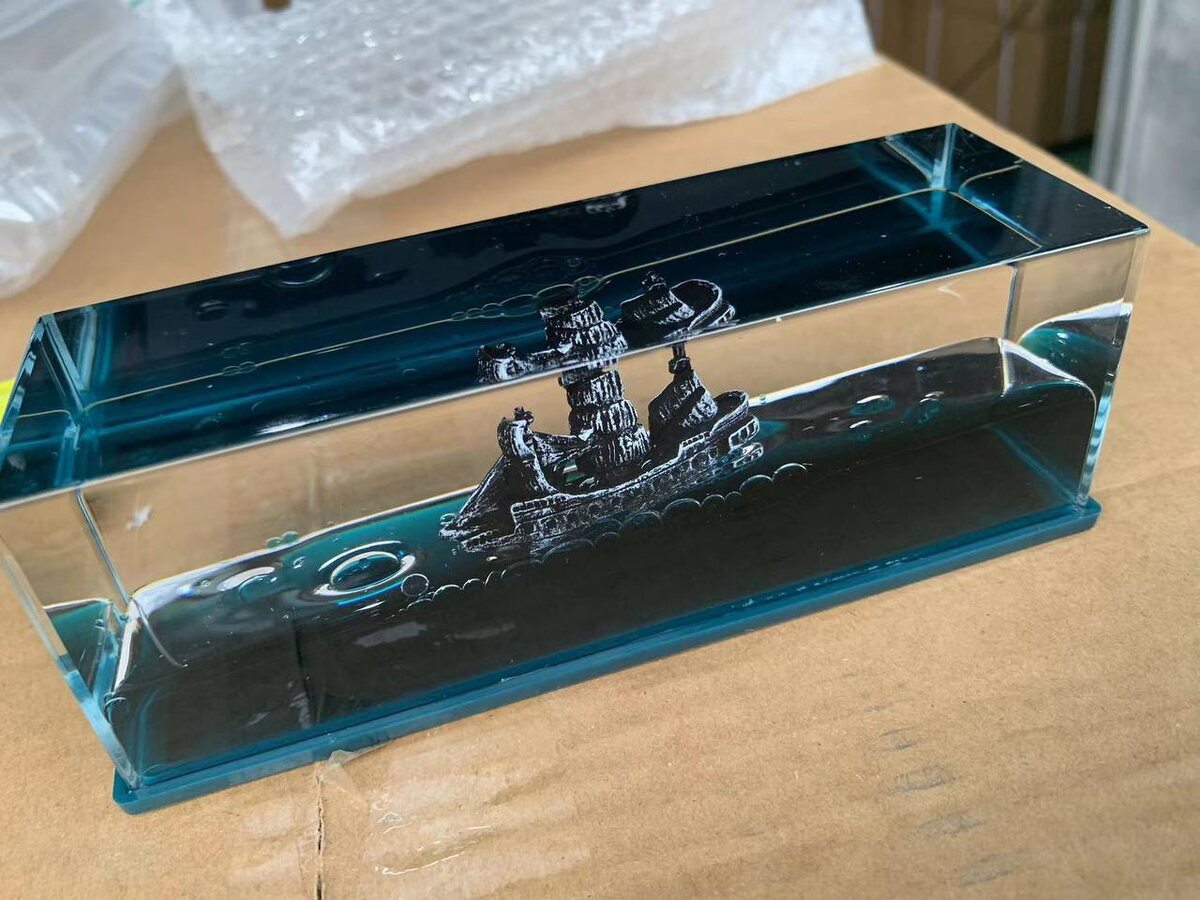 Можно даже обычный кораблик заказать, главное набрать 5 кг))