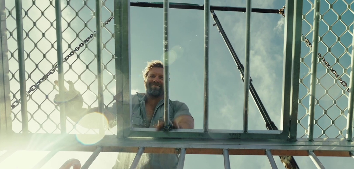 Кадр фильма "Опасные животные"