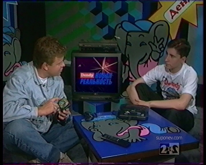 Слева-Сергей, справа-Денис, а посередине-Денди))) (Скриншот взят из сообщества ВК: СЕРГЕЙ СУПОНЕВ|ДЕНДИ НОВАЯ РЕАЛЬНОСТЬ: https://vk.com/suponevnr)