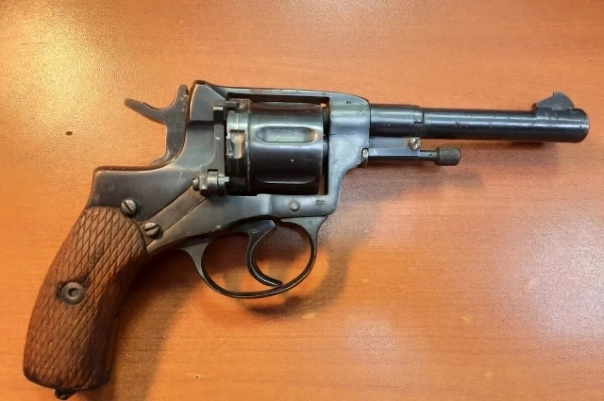    Камчатца будут судить за изготовление наркотиков и хранение оружия