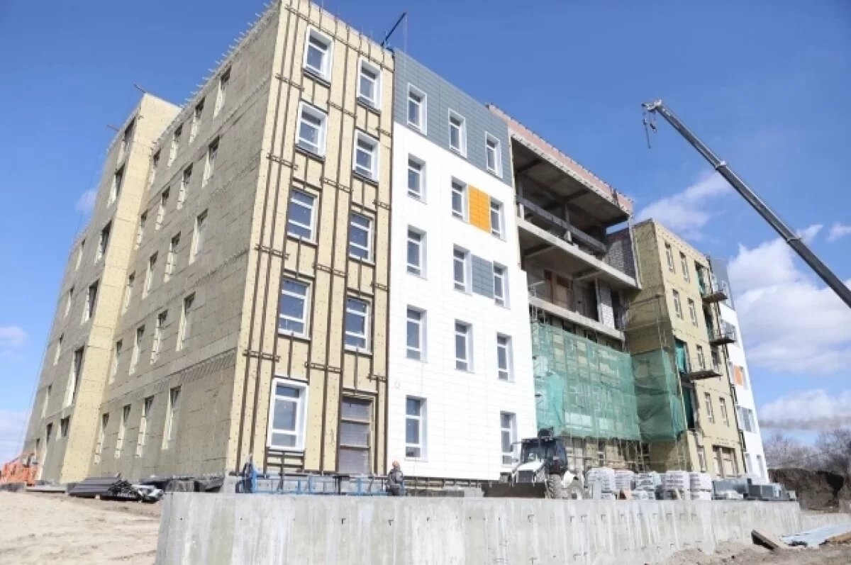    В Иркутске почти на 50% построили новое здание поликлиники № 15