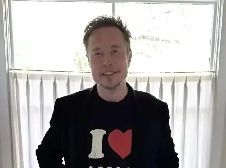    Фото из соцсети Илона Маска