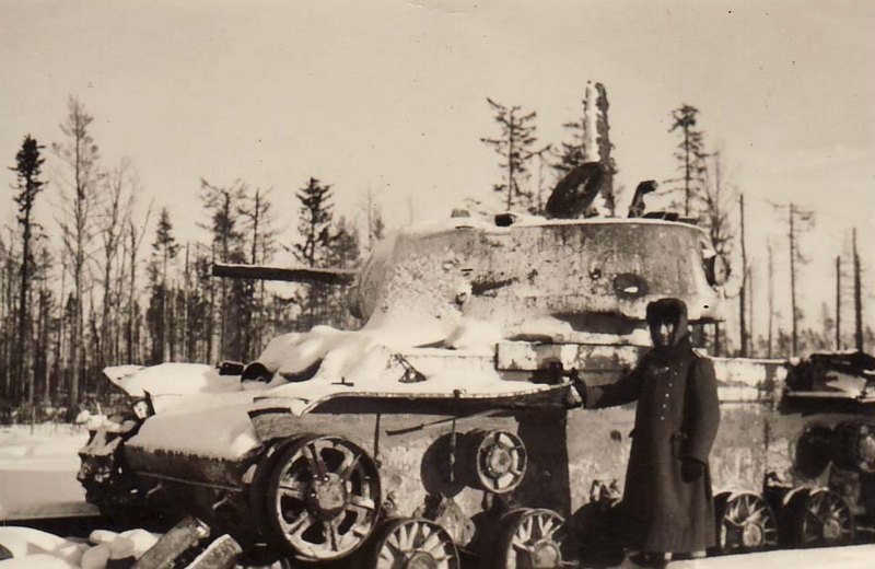 Танк КВ-1 производства ЧКЗ выпуска зимы 1942 года