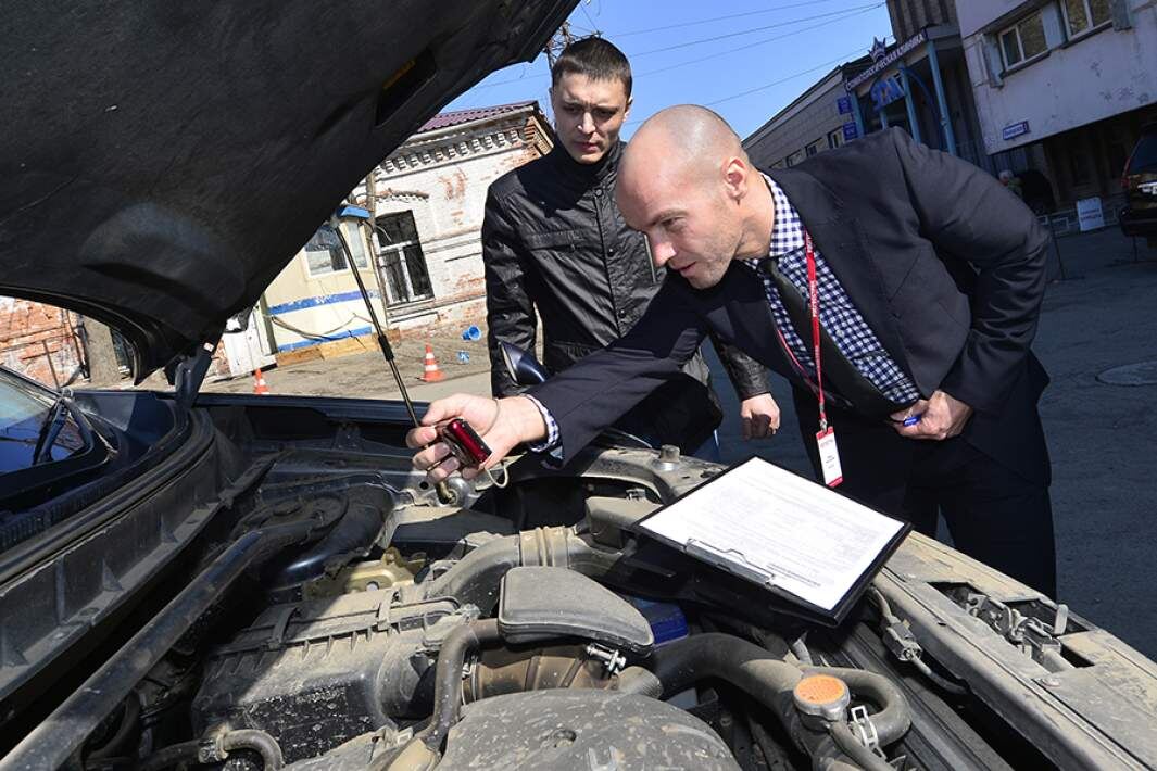 Страхование автомобиля по ОСАГО должно защищать водителей, а не превращаться в бесконечную борьбу со страховыми компаниями.                                                                                Но реальность такова, что каждый, кто сталкивался с выплатами, знает: система работает явно не на клиента.