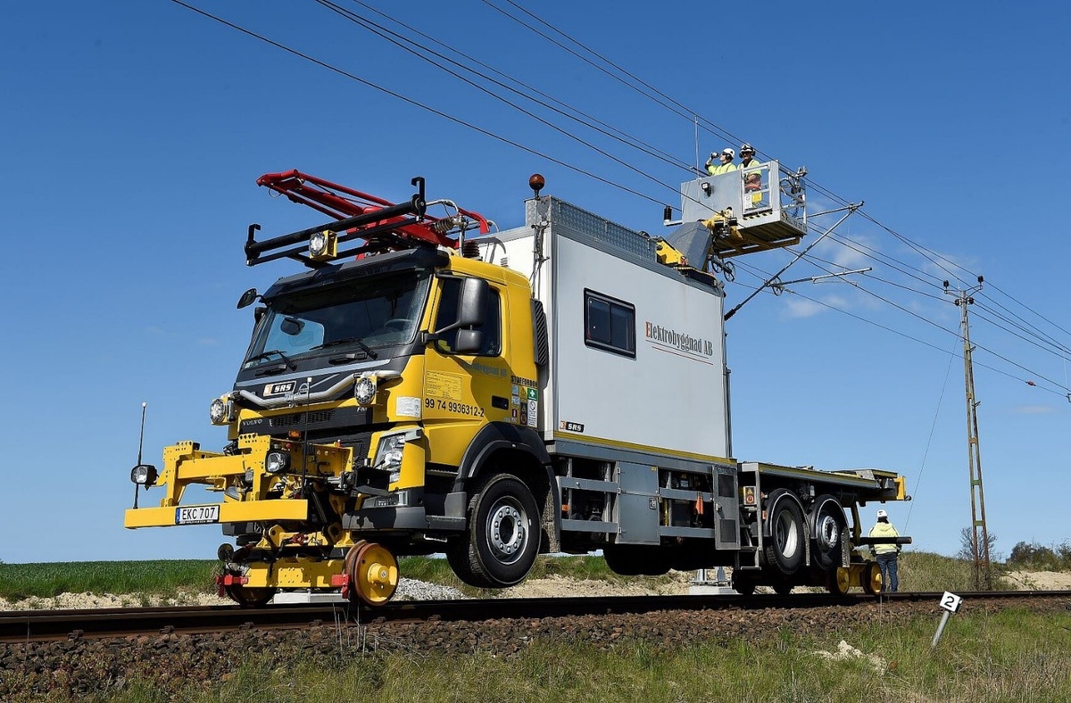 Картинки Яндекса. Транспортное средство для осмотра воздушных линий электропередачи