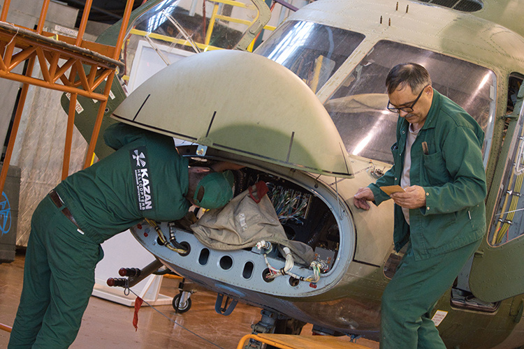    Для каждого типа вертолета на КВЗ теперь своя линия.   
Фото: «БИЗНЕС Online»