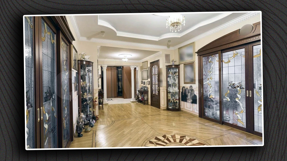 Квартира Лариса Долиной, которую чуть не потеряли